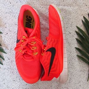 NIKE FREE 5.0 Bright Orange Sneakers